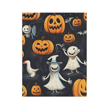 DistinctInk Garden & House Banner Flag with The Halloween Spell Design for Halloween