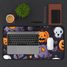 DistinctInk Desk Mat with Spooky Bat-o-lanterns Design for Halloween