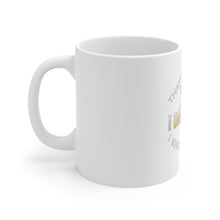 DistinctInk Glossy White Coffee / Tea Mug - I Drink Beer & I Know Things