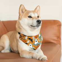 DistinctInk Adjustable Pet Banana Collar with Flying Pumpkin Bats Design for Halloween