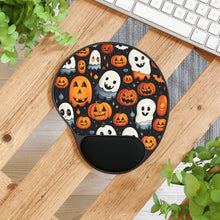 DistinctInk Mouse Pad with Wrist Rest  with Spooky Halloween Night Design for Halloween