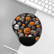 DistinctInk Mouse Pad with Wrist Rest  with Haunted Harvest Time Design for Halloween