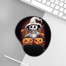 DistinctInk Mouse Pad with Wrist Rest  with Trick or Treat Ghost-O-Lantern Design for Halloween