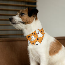 DistinctInk Adjustable Pet Banana Collar with Ghoulish Bats and Pumpkins Design for Halloween