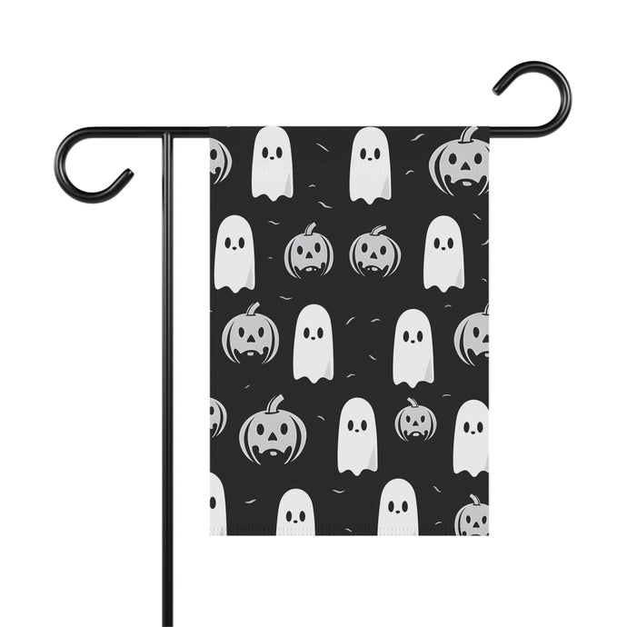 DistinctInk Garden & House Banner / Flag with Skeletal Ghostly Pumpkin Mania Design for Halloween