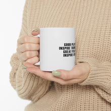 DistinctInk Glossy White Coffee / Tea Mug - Great Players Inspire Others