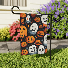 DistinctInk Garden & House Banner Flag with Spooky Halloween Night Design for Halloween