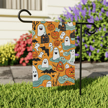 DistinctInk Garden & House Banner Flag with Flying Pumpkin Bats Design for Halloween