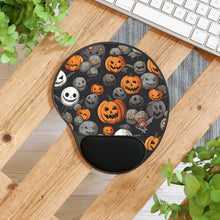 DistinctInk Mouse Pad with Wrist Rest  with Haunted Harvest Time Design for Halloween