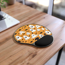 DistinctInk Mouse Pad with Wrist Rest  with Ghoulish Bats and Pumpkins Design for Halloween