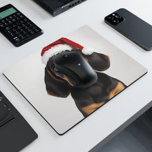 DistinctInk Mouse Pad - 1/4" Foam Rubber - Black and Tan Coonhound Puppy