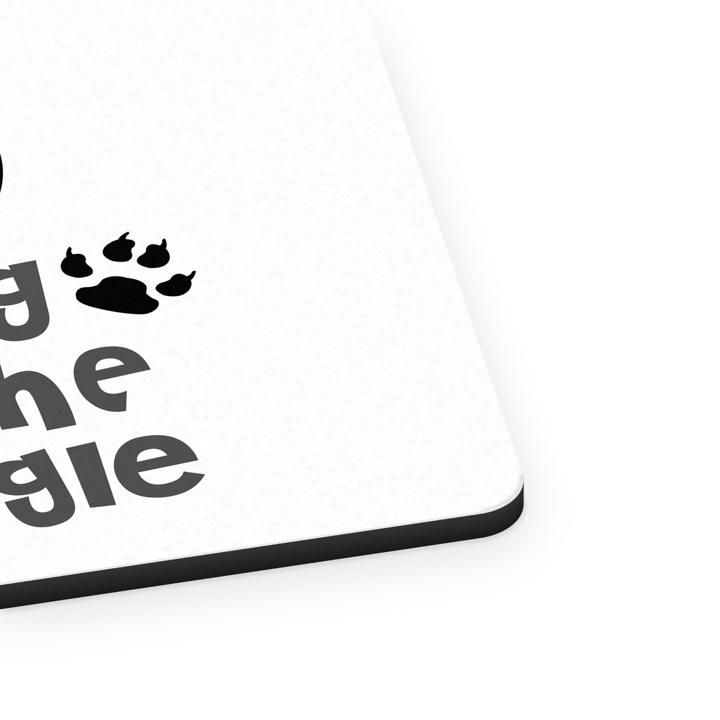 King of the Jungle - Lion mouse pad, close-up of the fabric surface and rubber edge