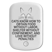 DistinctInk Magnetic Battery Pack, Wireless Portable Charger with USB-C Cable, Compatible with MagSafe iPhone 14 / 13 / 12 Series - Cats Obtain Food without Labor