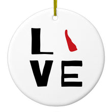 DistinctInk® Hanging Ceramic Christmas Tree Ornament with Gold String - Great Gift / Present - 2 3/4 inch Diameter - Delaware - Love Red & Black