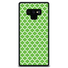 DistinctInk® Hard Plastic Snap-On Case for Apple iPhone or Samsung Galaxy - Green White Moroccan Lattice