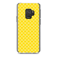 DistinctInk® Clear Shockproof Hybrid Case for Apple iPhone / Samsung Galaxy / Google Pixel - Yellow White Scalloped Pattern