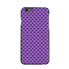 DistinctInk® Hard Plastic Snap-On Case for Apple iPhone or Samsung Galaxy - Purple White Scalloped Pattern