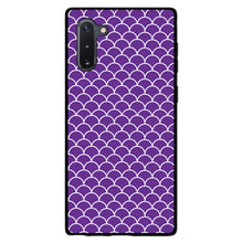 DistinctInk® Hard Plastic Snap-On Case for Apple iPhone or Samsung Galaxy - Purple White Scalloped Pattern