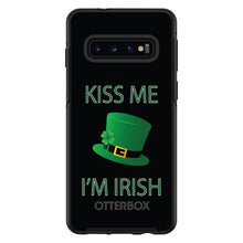 DistinctInk™ OtterBox Symmetry Series Case for Apple iPhone / Samsung Galaxy / Google Pixel - Black Green Kiss Me Im Irish