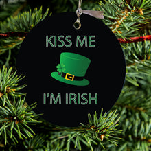 DistinctInk® Hanging Ceramic Christmas Tree Ornament with Gold String - Great Gift / Present - 2 3/4 inch Diameter - Black Green Kiss Me I'm Irish