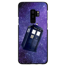 DistinctInk® Hard Plastic Snap-On Case for Apple iPhone or Samsung Galaxy - TARDIS Floating in Space