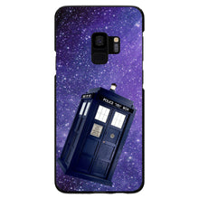 DistinctInk® Hard Plastic Snap-On Case for Apple iPhone or Samsung Galaxy - TARDIS Floating in Space