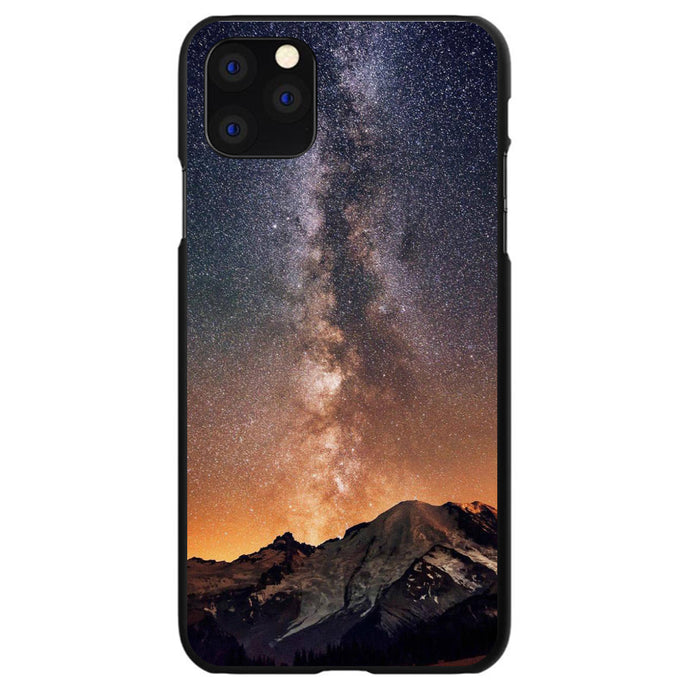 DistinctInk® Hard Plastic Snap-On Case for Apple iPhone or Samsung Galaxy - Milky Way Over Mountains