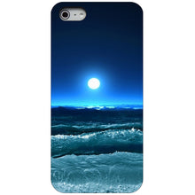 DistinctInk® Hard Plastic Snap-On Case for Apple iPhone or Samsung Galaxy - Moonlit Ocean Waves