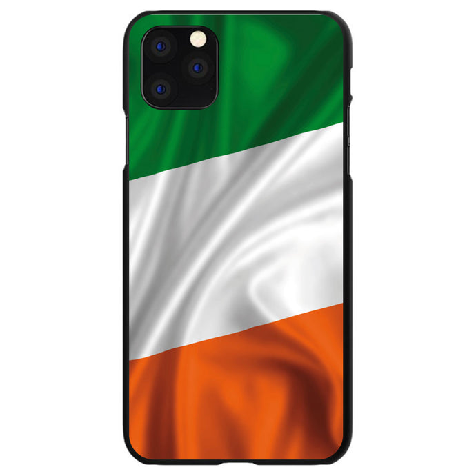 DistinctInk® Hard Plastic Snap-On Case for Apple iPhone or Samsung Galaxy - Ireland Waving Flag