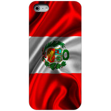 DistinctInk® Hard Plastic Snap-On Case for Apple iPhone or Samsung Galaxy - Peru Waving Flag