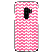 DistinctInk® Hard Plastic Snap-On Case for Apple iPhone or Samsung Galaxy - Pink White Chevron Stripes Wave