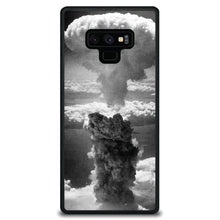 DistinctInk® Hard Plastic Snap-On Case for Apple iPhone or Samsung Galaxy - Nuclear Mushroom Cloud