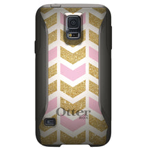 DistinctInk™ OtterBox Commuter Series Case for Apple iPhone or Samsung Galaxy - Pink & Gold Print - Random Chevron Pattern