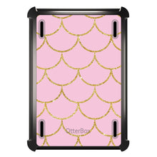 DistinctInk™ OtterBox Defender Series Case for Apple iPad / iPad Pro / iPad Air / iPad Mini - Pink & Gold Print - Scalloped Pattern